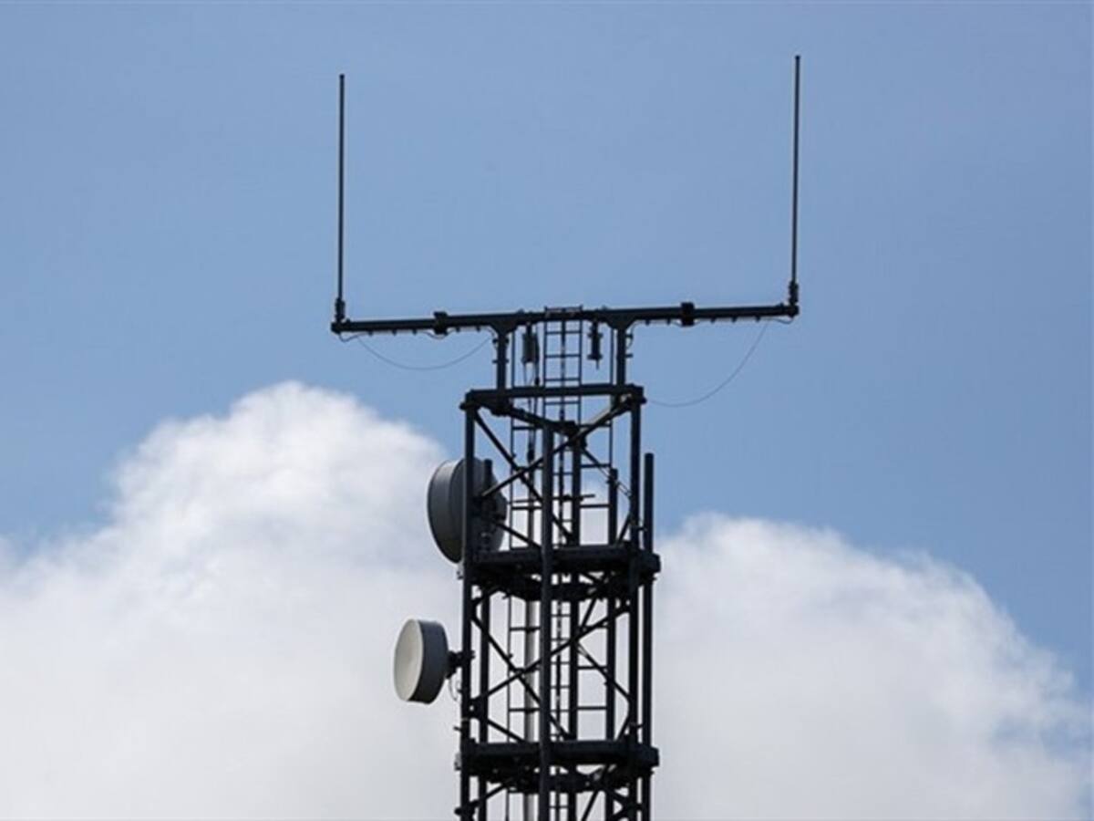 Decisión sobre dominancia de Claro sobre Movistar y Tigo fue aplazada