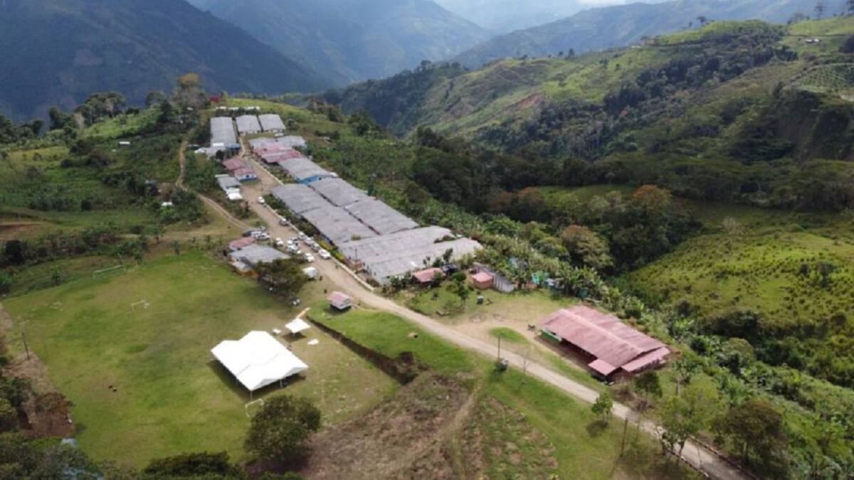Inicia la búsqueda de un predio para reubicación de firmantes de ETCR de Miravalle