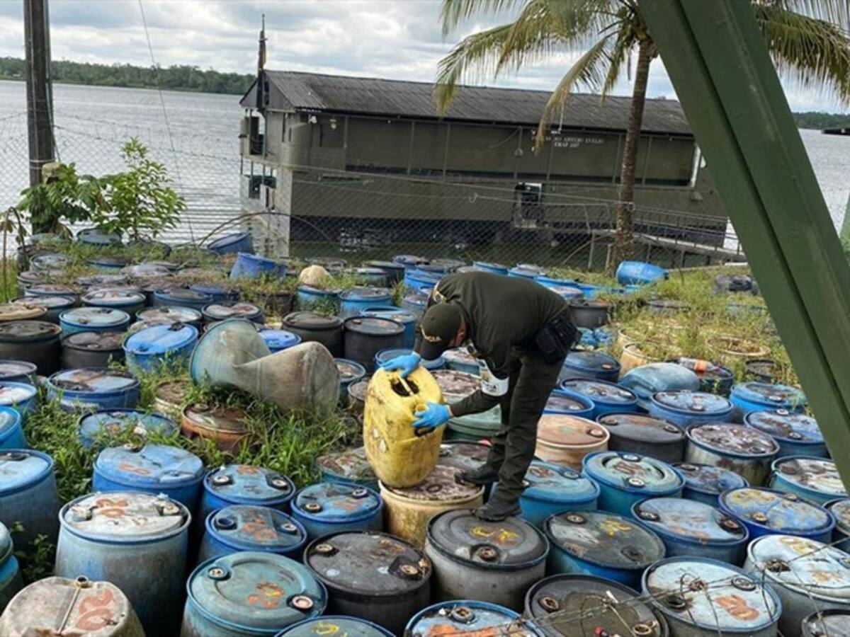 En Cauca incautan cerca de 1.000 galones de combustible ilegal procedente de Ecuador