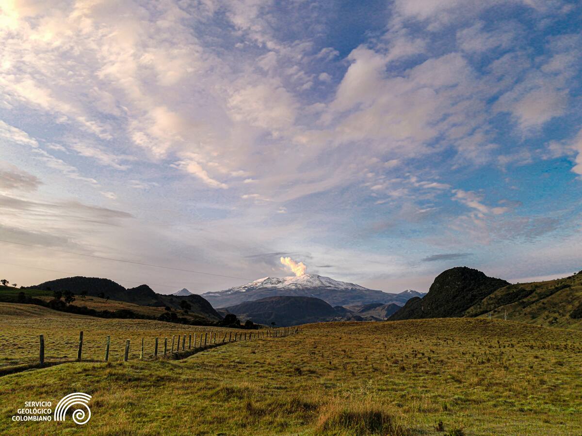 Alcalde de Manizales se fue de vacaciones en plena emergencia por Volcán Nevado del Ruiz