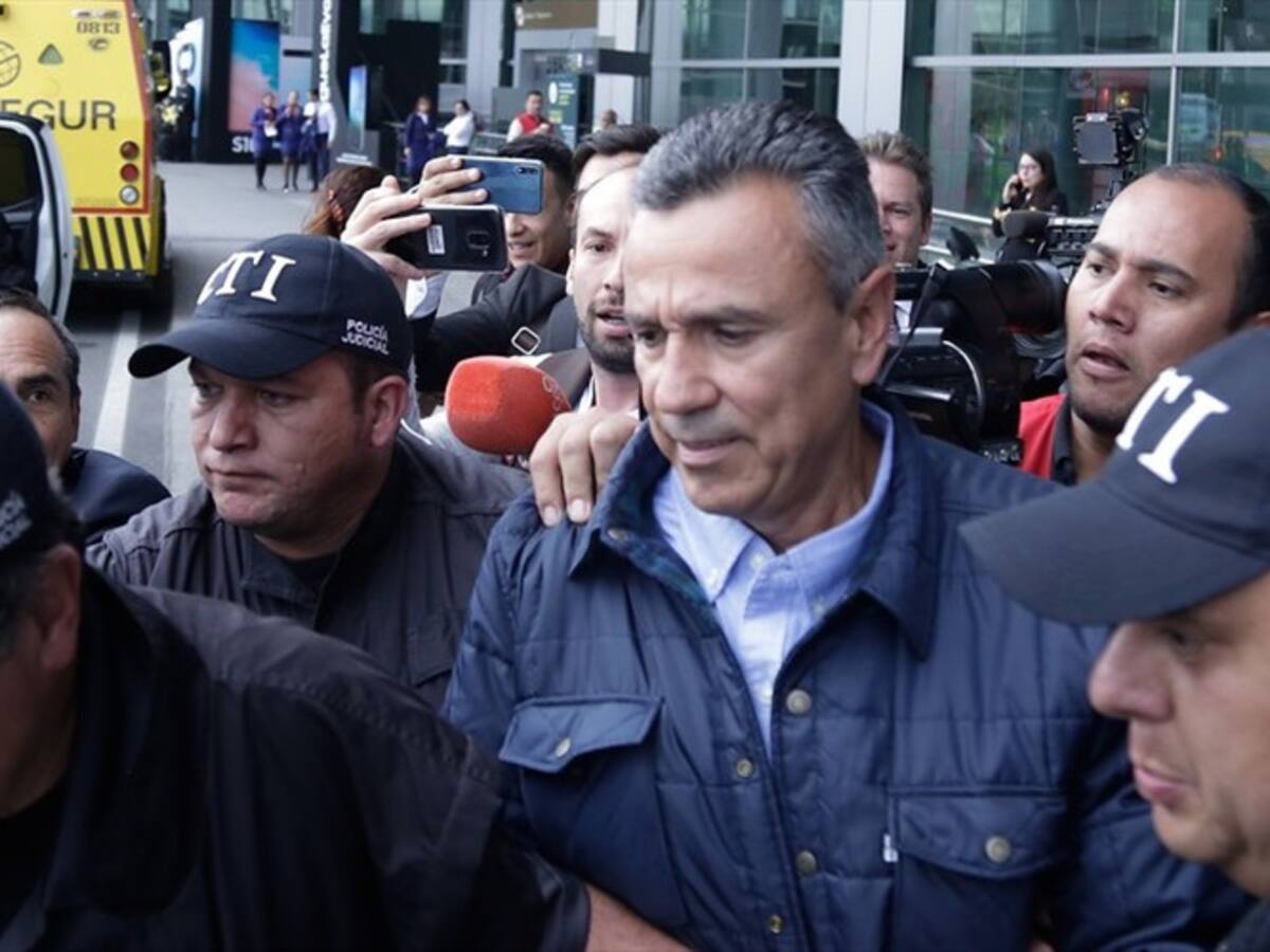 A declaración General Santoyo por crímenes de Jaime Garzón y Jesús María Valle