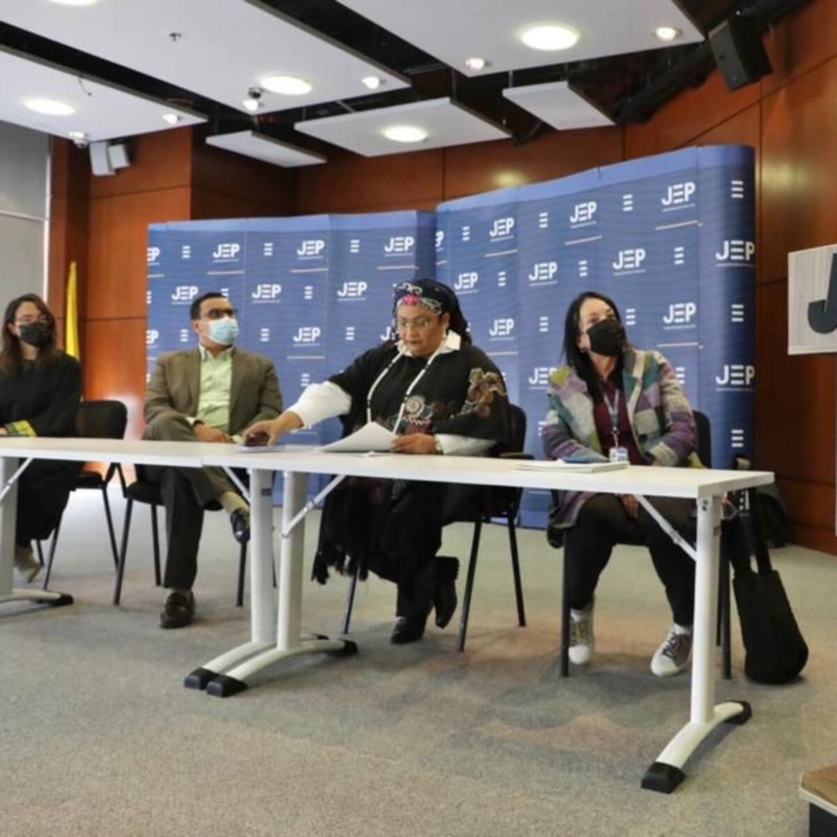 Excomandantes de las Farc acusaron a la Fuerza Pública de haber cometido crímenes de guerra contra sus integrantes