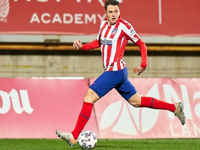 Santiago Arias se pierde el partido contra Atlético de Madrid por lesión. Foto: Getty Images