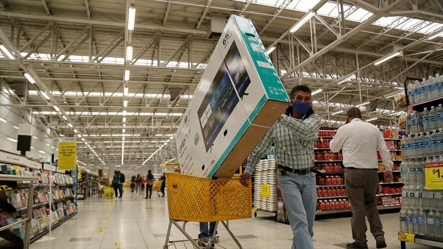 Según las denuncias, ha habido incumplimiento en la entrega de mercancía el cambio de la que ha llegado defectuosa. Foto: Colprensa.