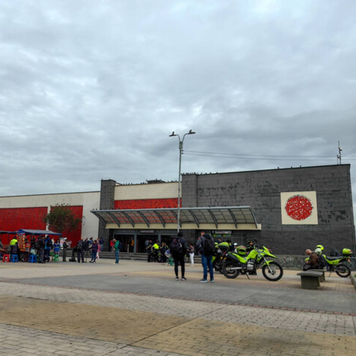 Por obras del metro habrá cierres en el Portal Américas y estación Biblioteca Tintal