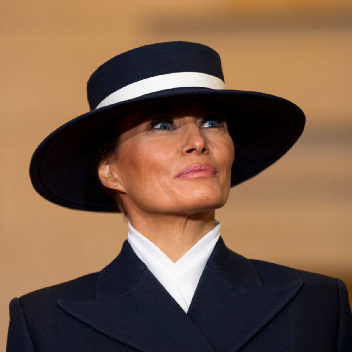 “Es un sombrero elegante, pero Melania Trump lo convirtió en algo extraordinario”: diseñador