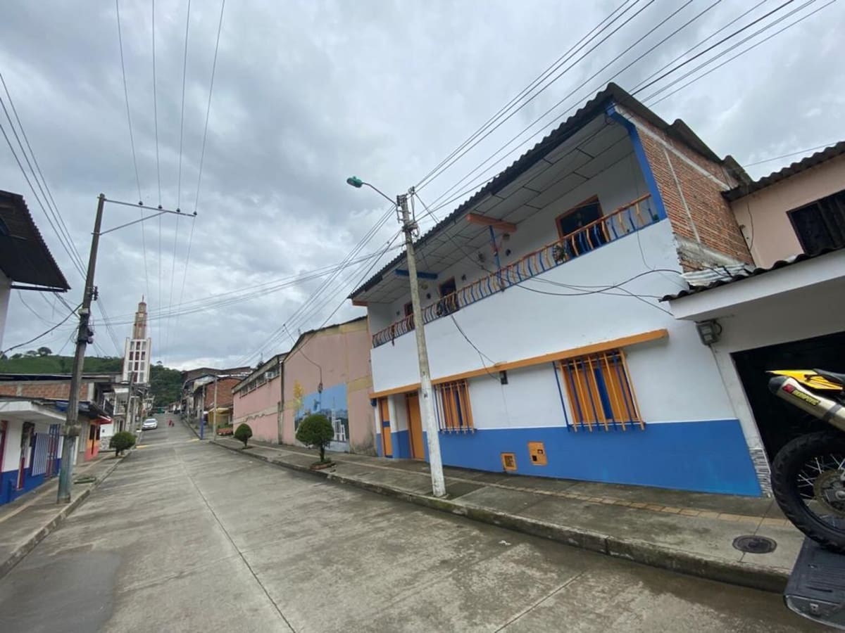 Comunidad de La Celia, Risaralda, denuncia problemas de salud por secadoras de café