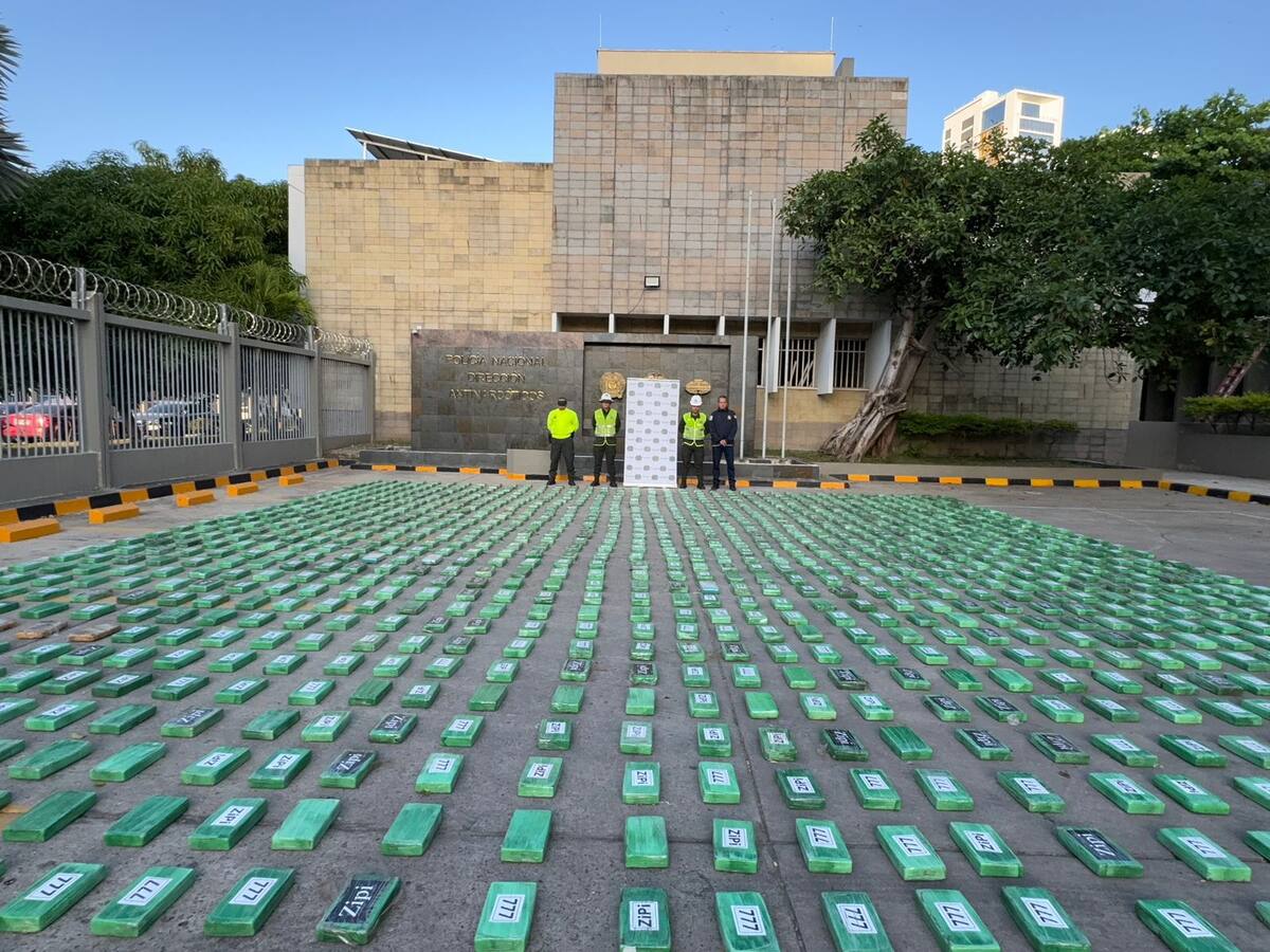 Autoridades incautaron 300 toneladas de cocaína
