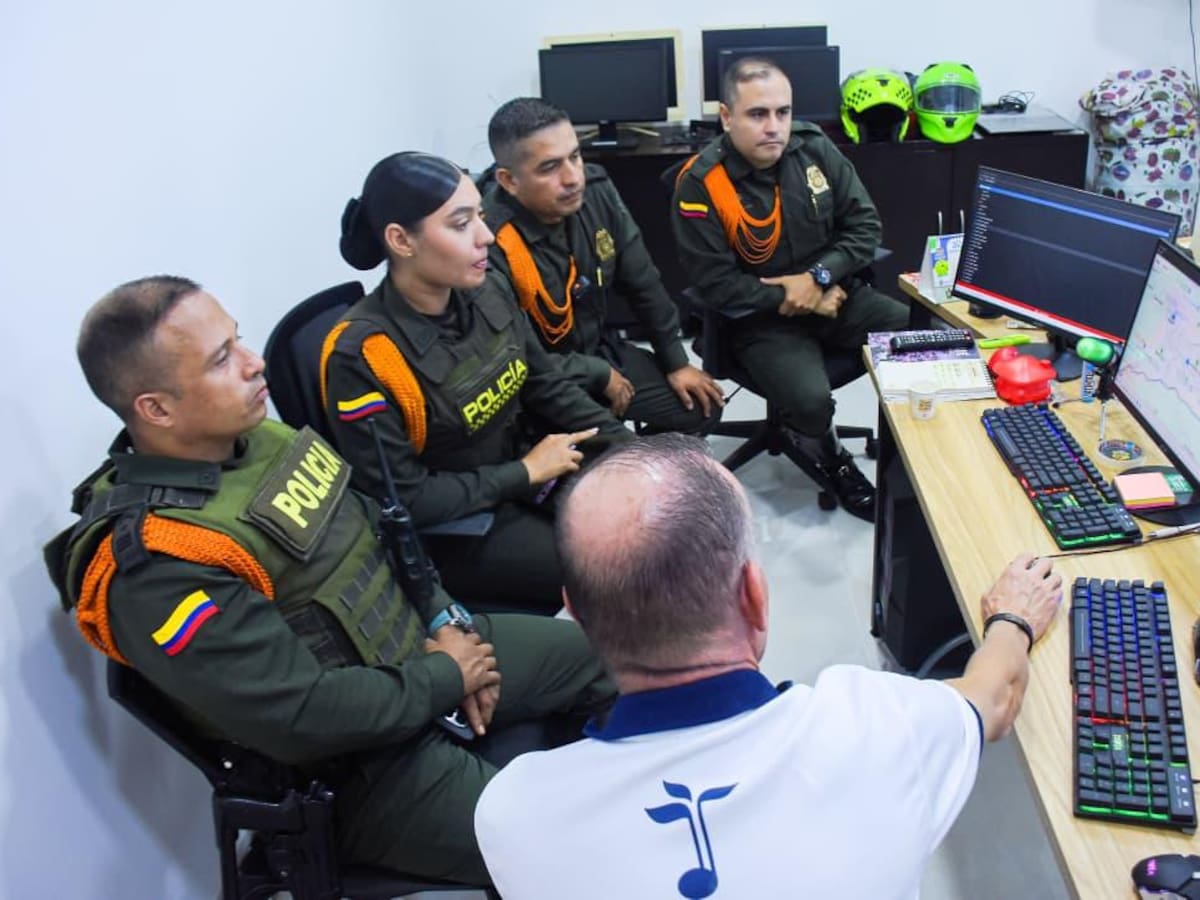 Autoridades sancionaron en Ibagué a un ciudadano por arrojar escombros cerca del río Combeima