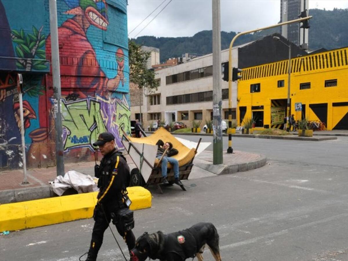 Empresa de seguridad privada denunció robo de su dotación para cometer actos vandálicos