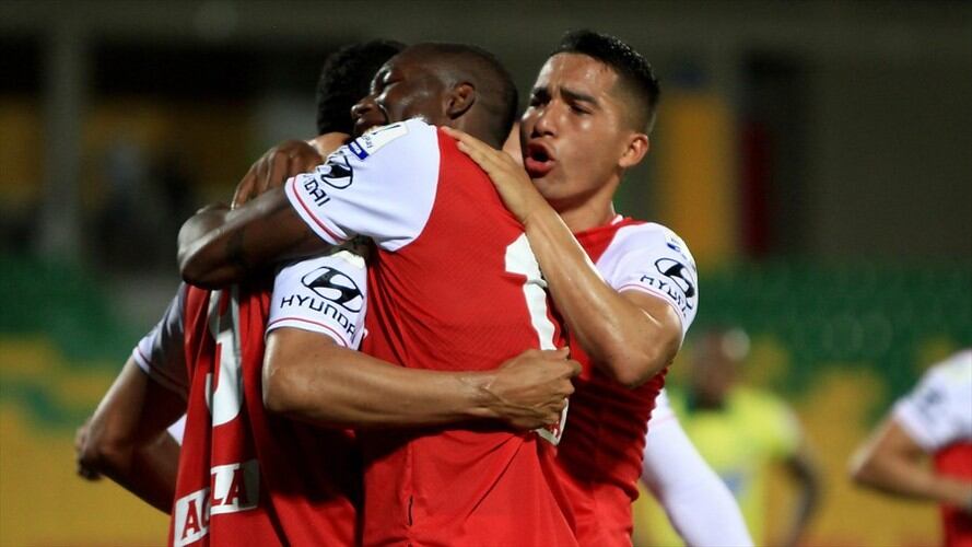 Independiente Santa Fe lideró la tabla de posiciones. Foto: Colprensa