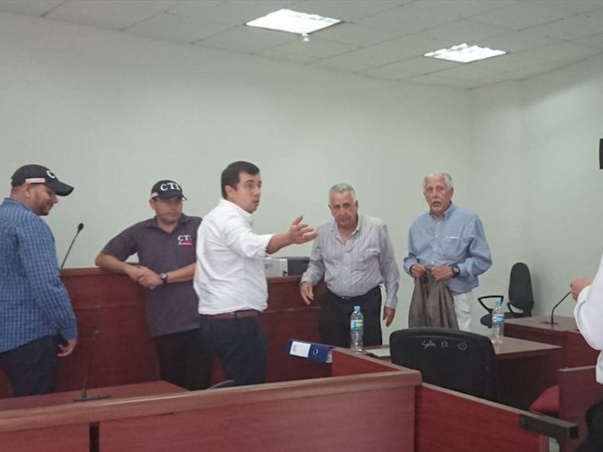 Procuraduría cita a juicio disciplinario a tres gerentes de la Triple A