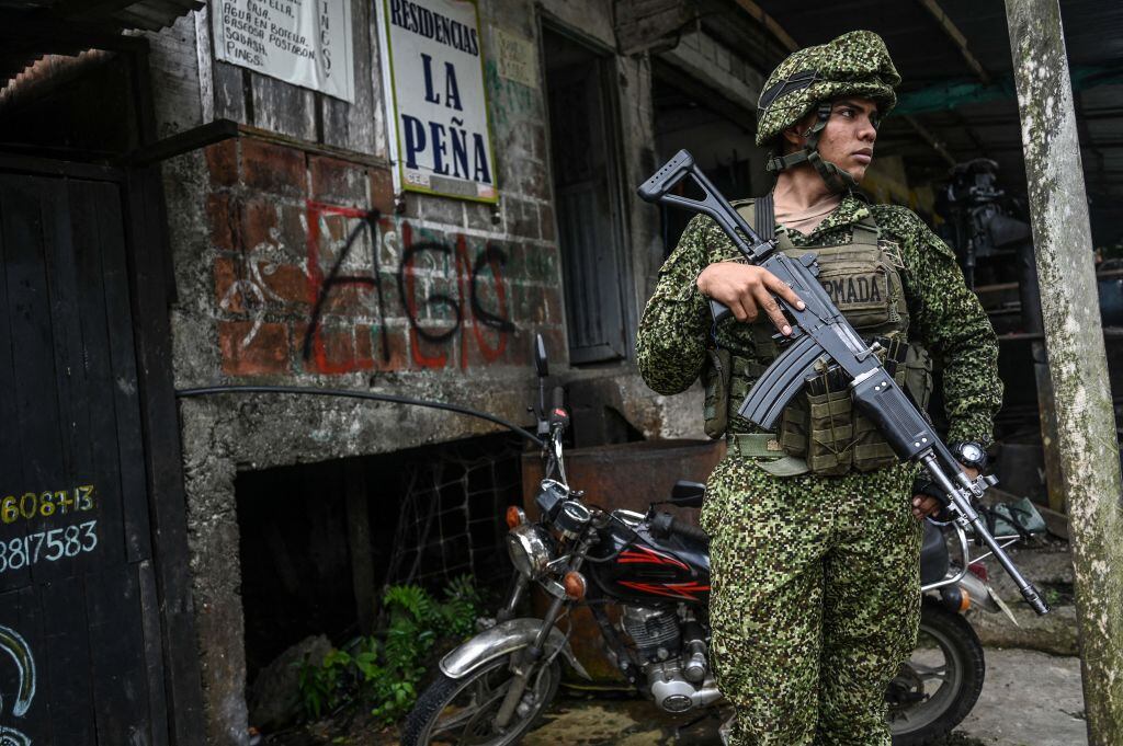 Imagen de referencia de Fuerzas Militares en territorios amenazados por el Clan del Golfo. Foto: Getty Images.