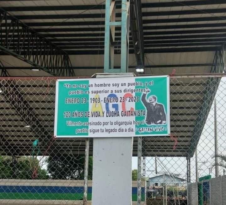 Panfletos en tres subregiones de Antioquia. Foto: Cortesía a Ana María Londoño.