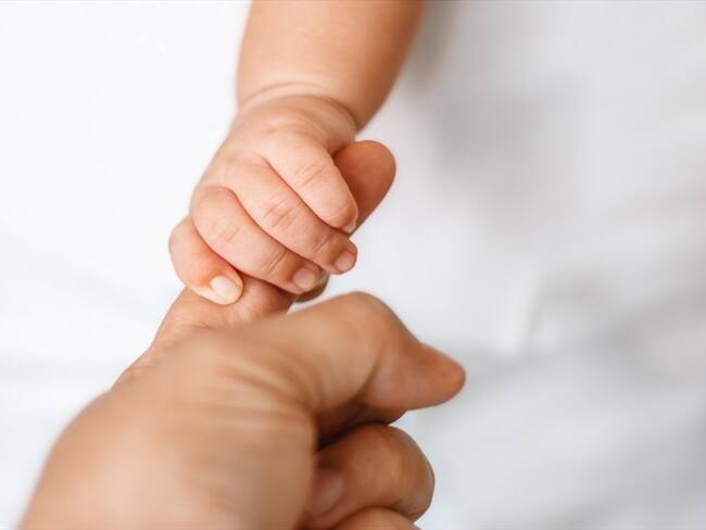 Imagen de referencia de un bebé. Foto: Getty Images / Constantine Johnny