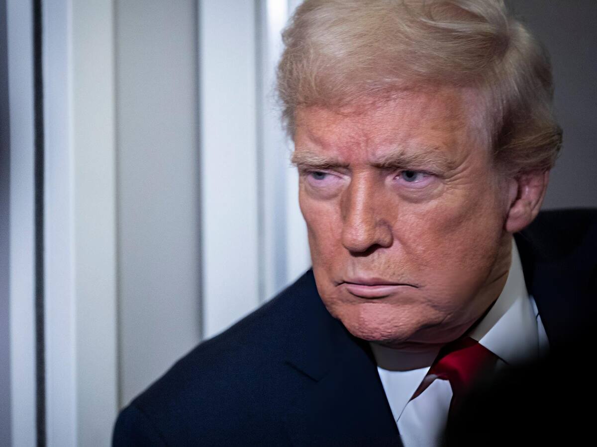 Trump ordenó el cese de 30 embajadores de carrera nombrados por Biden