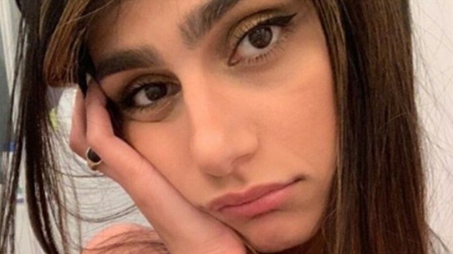 Mia Khalifa celebró en pijama y frente a la Casa Blanca la victoria de Biden . Foto: Instagram: @miakhalifa