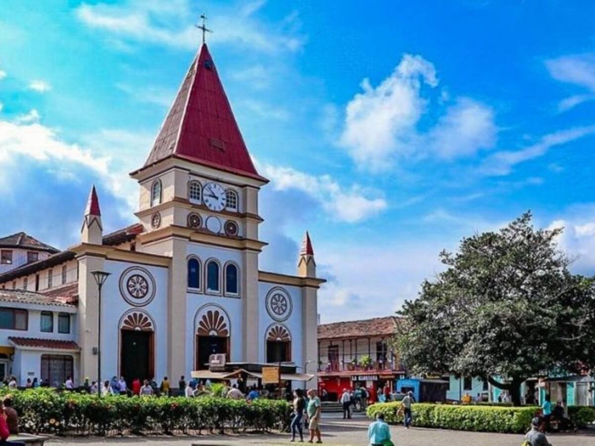 Un juez ordena el arresto y el pago de una multa al Alcalde de Villamaría, Caldas