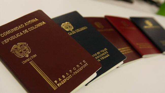 En el caso de Bogotá, el pasaporte ordinario tendrá un costo total de $169.000 . Foto: