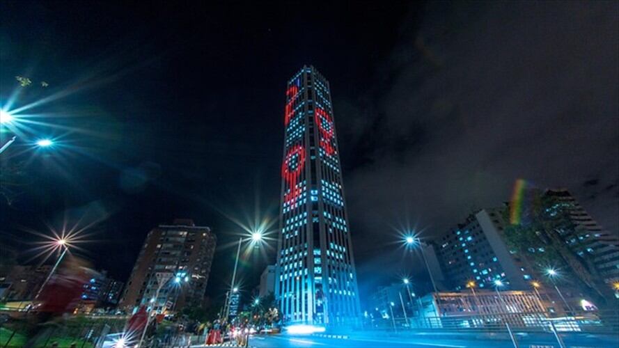 Joven habría caído de la Torre Colpatria . Foto: Colprensa