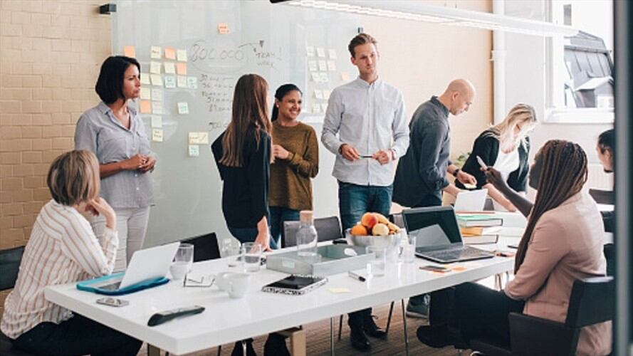 Un estudio de Adecco determinó cuáles son las organizaciones preferidas por esta generación. Foto: Getty Images