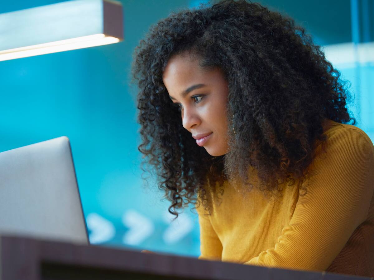 Trabajos recomendados para jóvenes sin experiencia, según LinkedIn, ¿cómo aplicar?