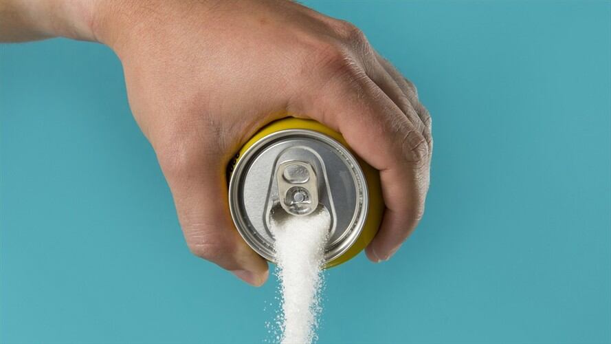 Imagen de referencia de bebida azucarada. Foto: Getty Images / OcusFocus