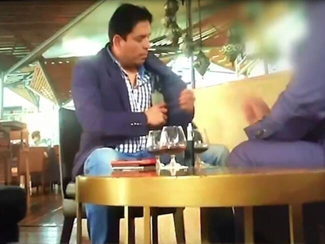 Fiscal de apoyo de la JEP fue capturado por recibir dólares en caso Jesús Santrich