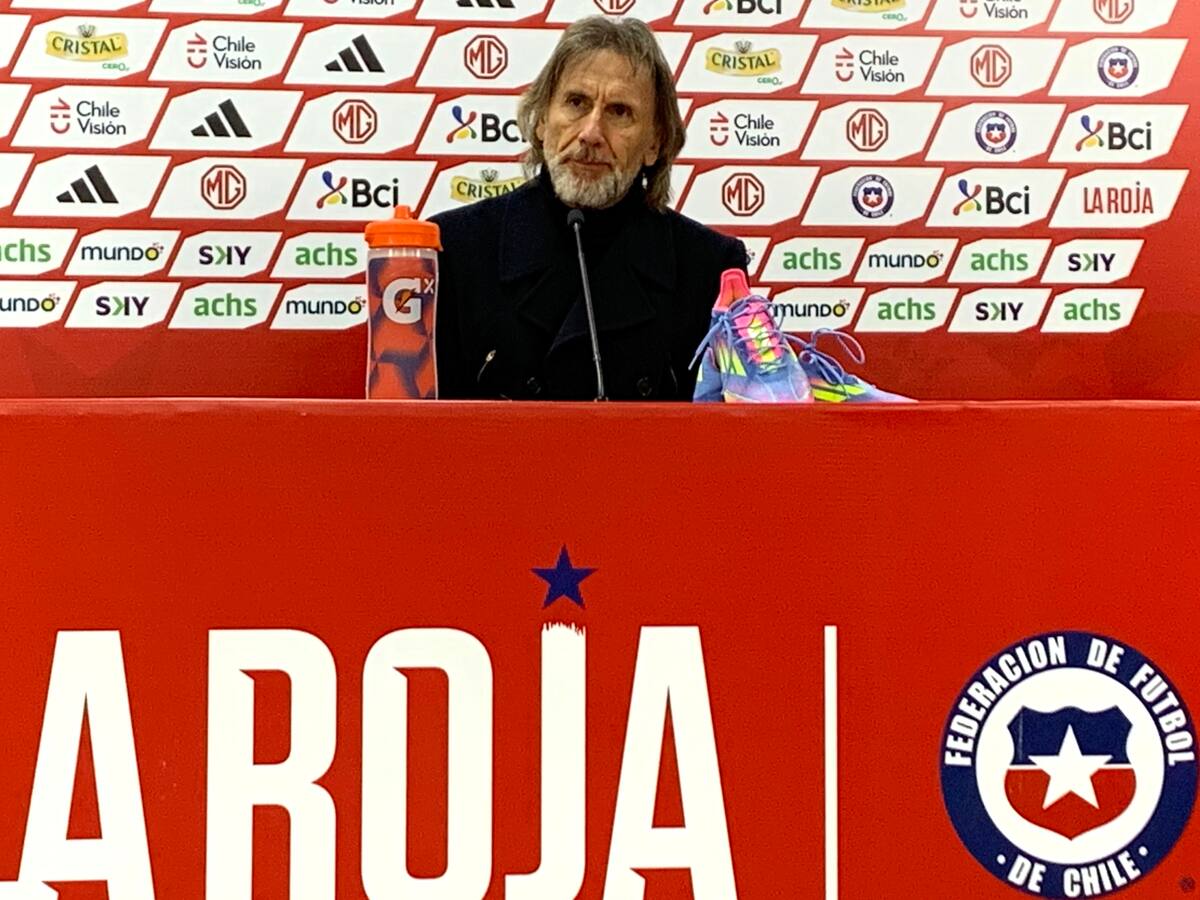 Ricardo Gareca dejó de ser entrenador de Chile
