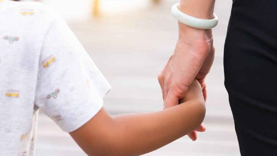 Yuliana Agudelo contó en Sigue La W que aceptó la ayuda de Johanna para cuidar a su hijo de tres años por unos días, mientras ella trabajaba.  . Foto: Getty Images