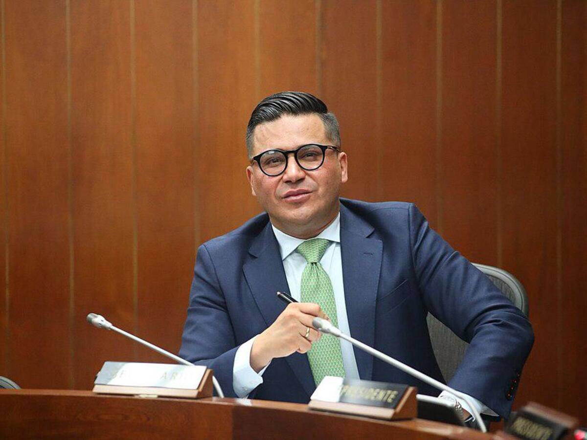 Jorge Laverde Vargas: jurista colombiano clave en la defensa del orden constitucional en el Congreso