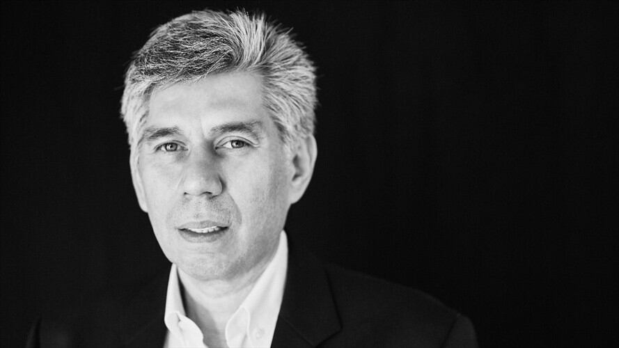 Daniel Coronell agradeció a Julio Sánchez Cristo y comentó que para él resulta “un honor” pertenecer al equipo de trabajo. Foto: Redacción W Radio