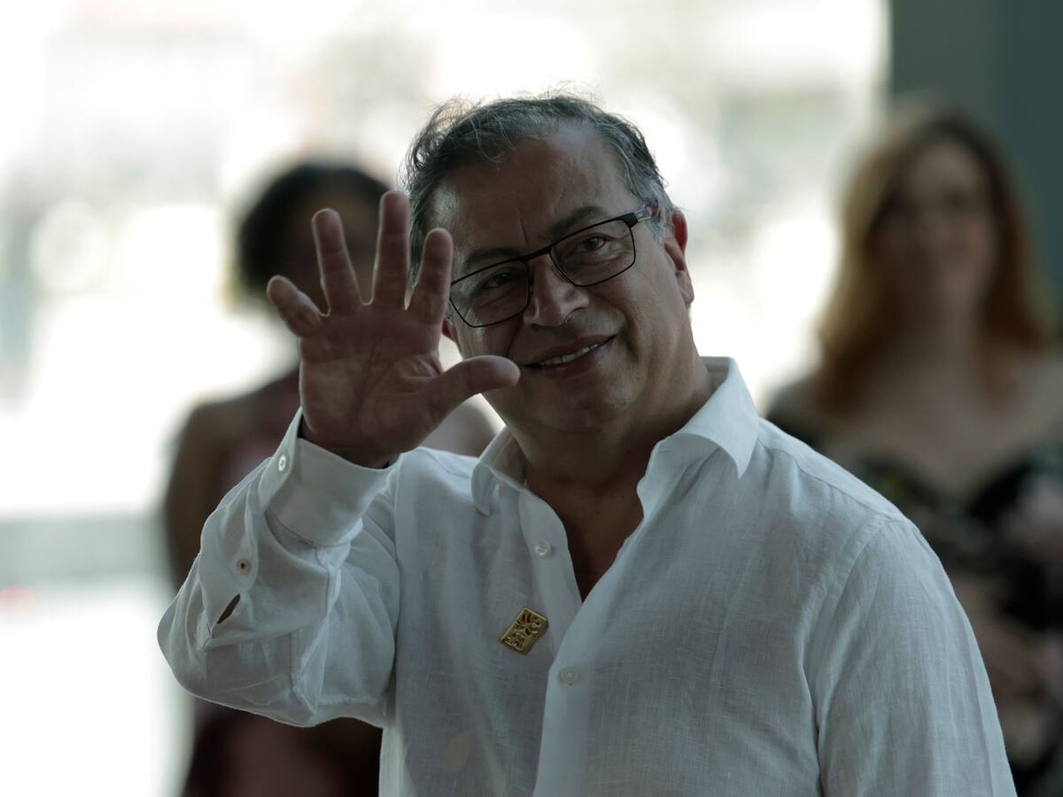 No salió bien, sino muy bien: consejero de Presidencia sobre reunión Petro con empresarios