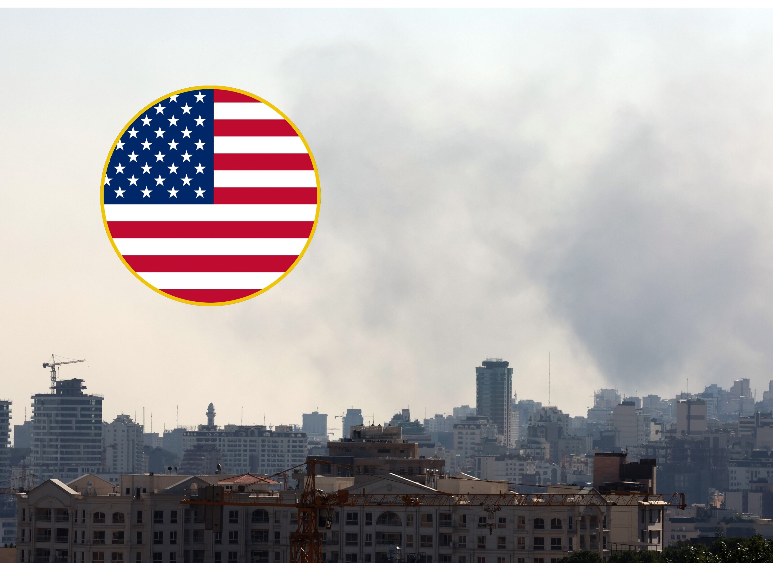Nube de humo en Teherán, Irán. FOTO: EFE/EPA/ABEDIN TAHERKENAREH
