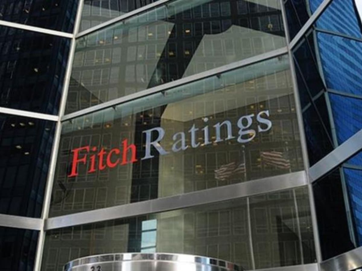 Fitch Ratings reafirma calificación crediticia de Colombia, pero rebaja perspectiva a negativa