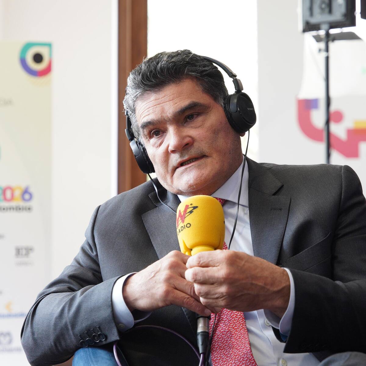 Procuraduría investigará a funcionarios detrás del “descalabro” del contrato de helicópteros MI-17