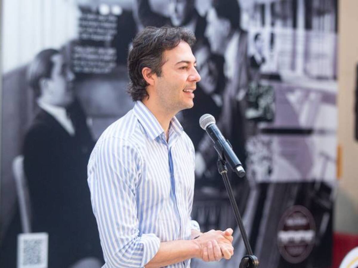 FLIP llama la atención al alcalde Daniel Quintero por ataques a la prensa