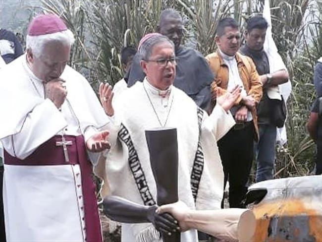 Desde el lugar de la incursión armada, los arzobispos elevaron oraciones y pidieron a los actores armados respetar la vida . Foto: Arquidiócesis de Popayán