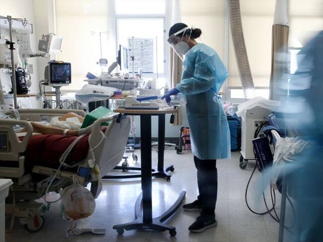 La noche del pasado viernes 9 de abril falleció Javier Cabarcas Pinedo, secretario de Salud de Soledad . Foto: Getty Images / MARIO TAMA