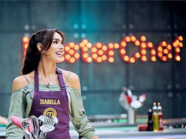 Isabella Santiago, participante de MasterChef Celebrity, ha sido blanco de críticas por su actitud en el programa. Foto: Instagram @isabella.san