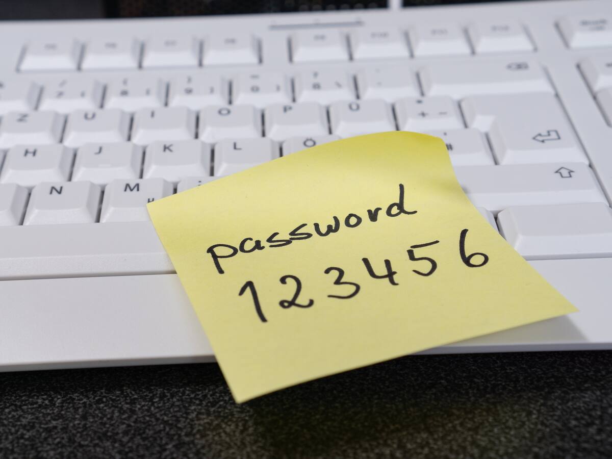 Las 10 contraseñas más inseguras que se filtran en la dark web