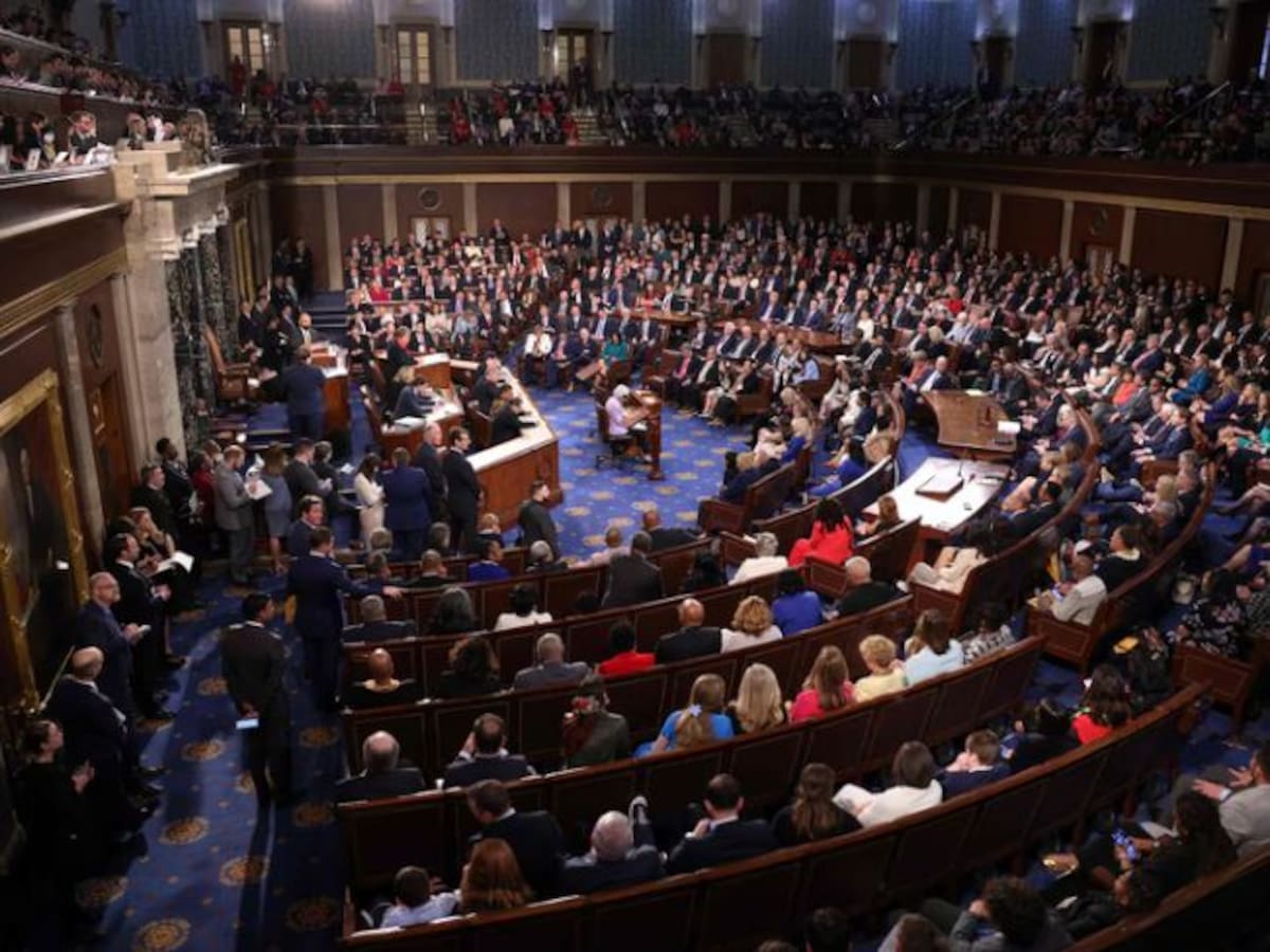 ¿Cuál es el salario de un congresista en Estados Unidos y por qué está congelado desde 2009?