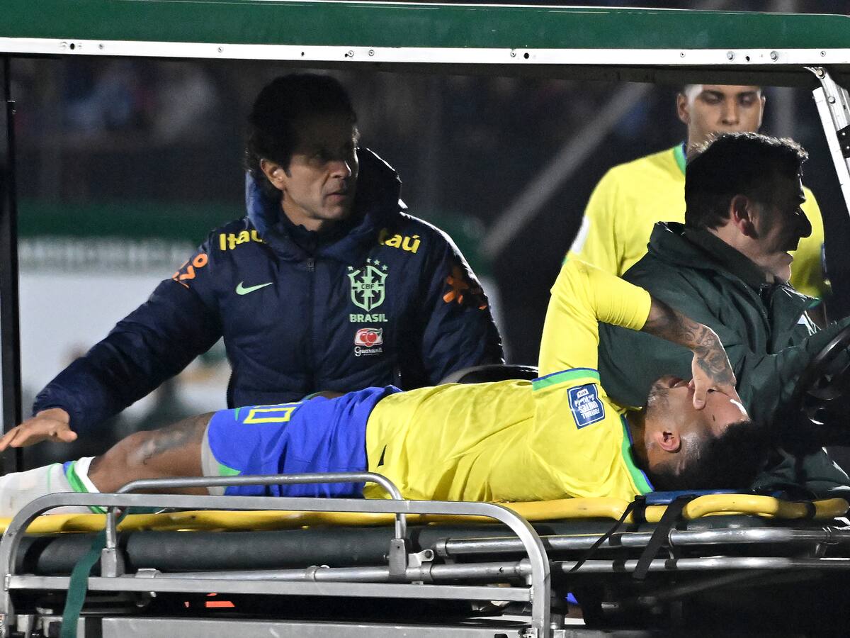 Neymar evoluciona bien de su lesión y volvería a jugar entre julio y agosto