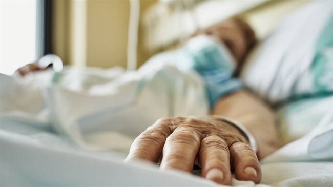 Colombia registra una de las cifras de fallecidos diarias más bajas desde el inicio de la pandemia. Foto: Getty Images