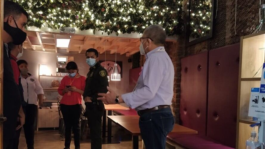 Cierran tres restaurantes en Santa Marta por incumplir las normas de bioseguridad. Foto: Alcaldía de Santa Marta