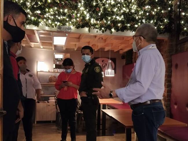 Cierran tres restaurantes en Santa Marta por incumplir las normas de bioseguridad. Foto: Alcaldía de Santa Marta