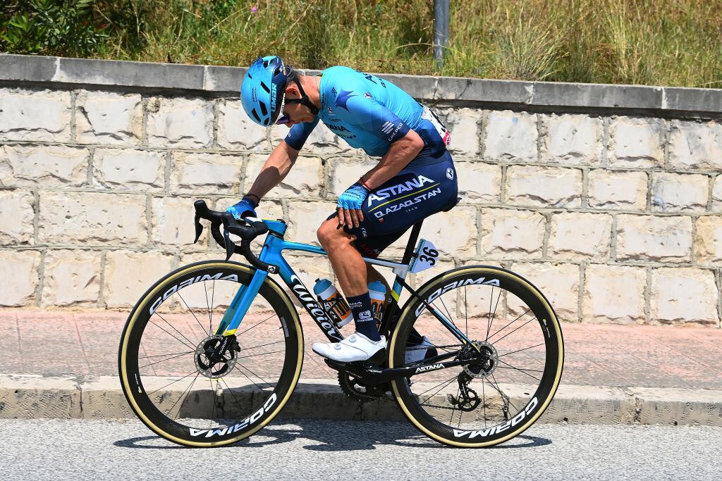 Ciclista colombiano Miguel Ángel López del Team Astana. (Photo by Tim de Waele/Getty Images)