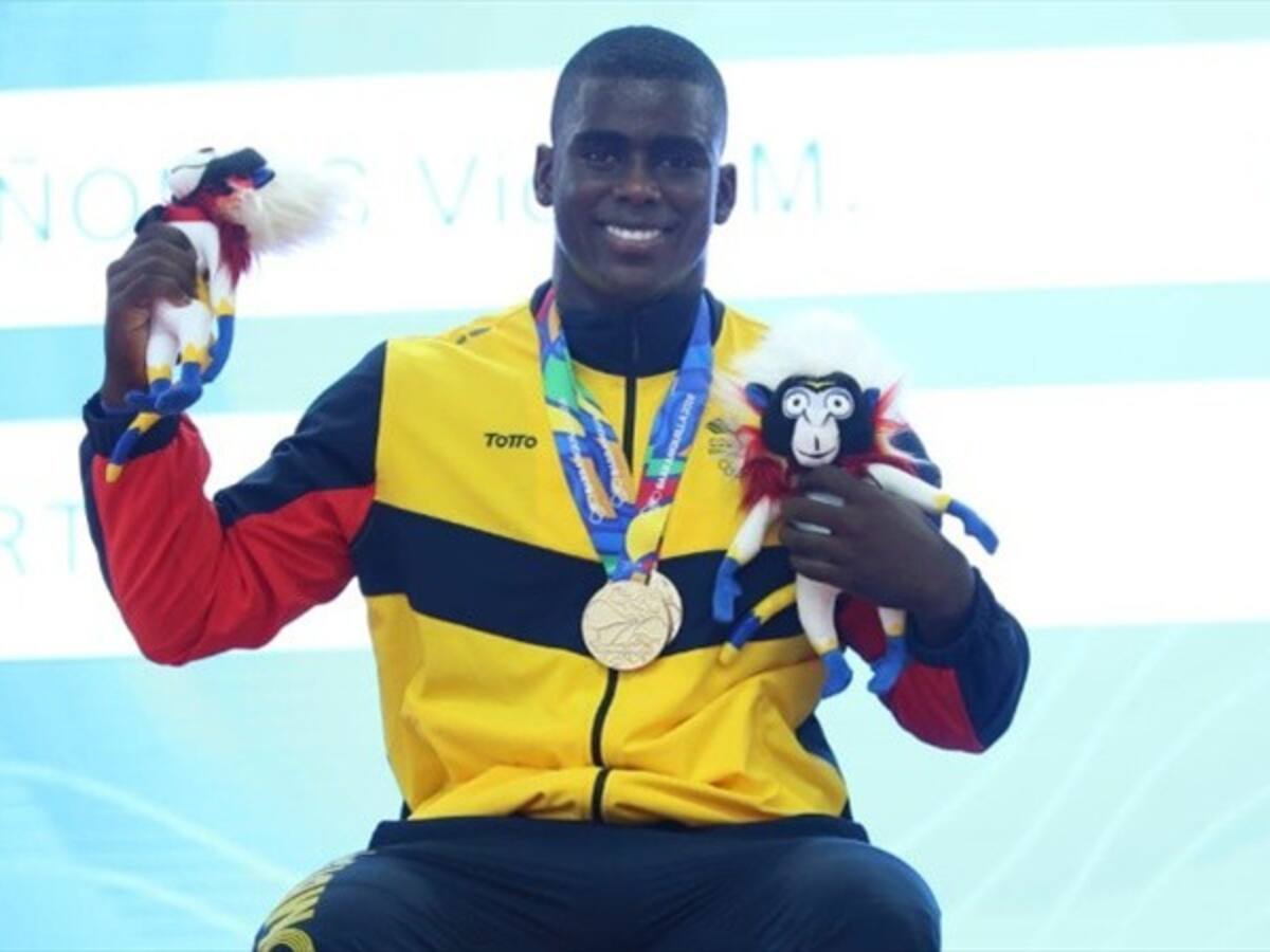 Jonathan Rivas le entregó dos oros a Colombia en pesas