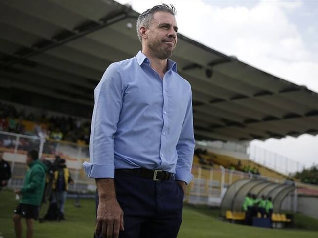 Lucas Pusineri no será más el director técnico del Deportivo Cali . Foto: Colprensa