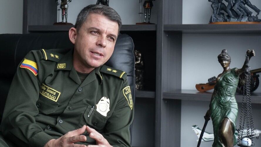 Juan Carlos Buitrago, director de la Policía Fiscal y Aduanera, afirmó que la principal hipótesis respecto al ataque sicarial contra dos de sus uniformados. Foto: Colprensa